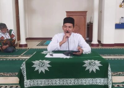 PJ KEPALA DESA TRITIH WETAN MENGHADIRI KEGIATAN AMALIYAH BULAN RAMADHAN 1445 H MUHAMMADIYAH RANTING DESA TRITIH WETAN KECAMATAN JERUKLEGI KABUPATEN CILACAP