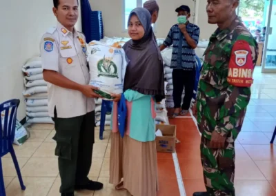 PEMBAGIAN BANTUAN BERAS CADANGAN PANGAN PEMERINTAH ALOKASI BULAN JUNI 2024