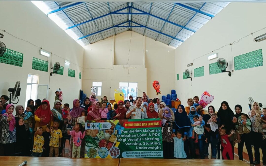 MONITORING DAN EVALUASI PEMBERIAN MAKAN TAMBAHAN LOKAL BAGI ANAK GIZI KURANG DI DESA TRITIH WETAN