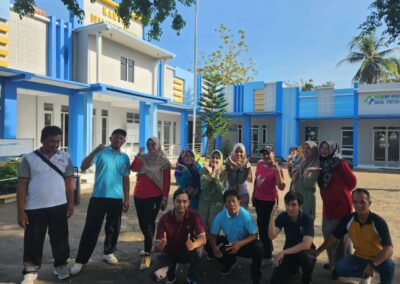 KEGIATAN SENAM DAN PEMERIKSAAN KESEHATAN PERANGKAT DESA TRITIH WETAN
