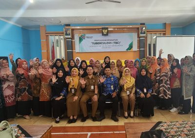 PENYULUHAN KESEHATAN TENTANG TUBERCULOSIS DAN DBD DI GEDUNG MANGGALA KRIDA TRITIH WETAN