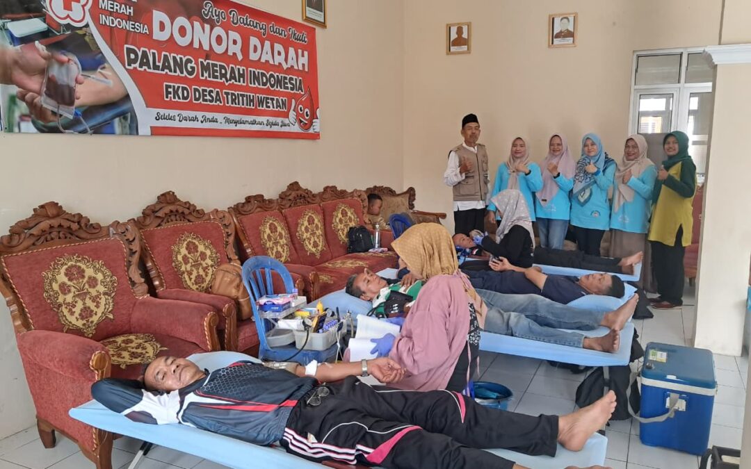 KEGIATAN DONOR DARAH DI DESA TRITIH WETAN